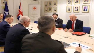 Bakan Güler, İngiltere Savunma Bakanı Healey ile görüştü