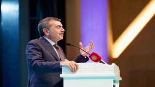 Bakan Tekin: İmam hatip okullarında kaliteyi artırmaya yönelik çalışmalar yürütüyoruz