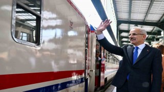 Bakan Uraloğlu: 2025-2026 kış sezonu seferleri 22 Aralıkta başlayacak, 1 Mart 2026 tarihine kadar devam edecek