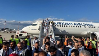 Bakan Yerlikaya: 36sı Türk 137 aktivisti güven içinde İstanbula ulaştırdı