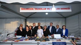 Balıkesir kitap fuarını 150 bin kişi ziyaret etti