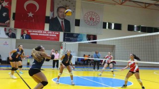 Balıkesirde Cumhuriyet Kupası coşkusu başladı