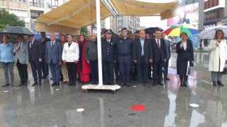 Balıkesirde Muhtarlar  Günü yağmur altında kutlandı