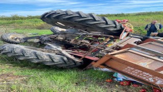 Balıkesirde traktör devrildi: 1 yaralı
