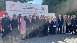 Bartında çiftçilere 300 bin sebze fidesi dağıtıldı