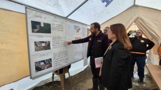 Bartında gerçeğini aratmayan sel tatbikatı