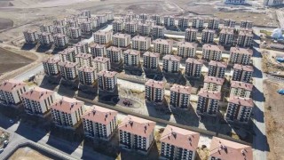 Başkan Albayraktan TOKİye yer tahsisi yapmayan CHPli belediyelere tepki