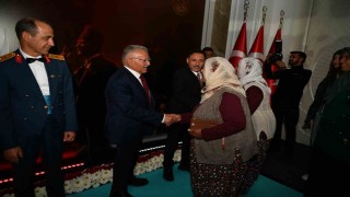 Başkan Büyükkılıç, Cumhuriyetin 102. yıl resepsiyonuna katıldı