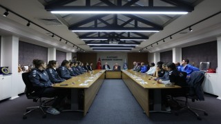 Başkan Büyükkılıç; Melikgazi Kayseri Kadın Basketbol Takımını ağırladı