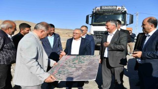 Başkan Büyükkılıçtan, 22 mahalleyi Ankara Yoluna bağlayacak 50 milyon TLlik yol projesi