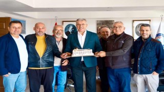 Başkan Elbi, Muhtarların Gününü kutladı