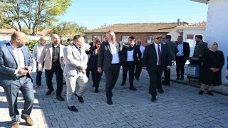 Başkan Karabatı: Masa başı belediyeciliği yapmıyoruz, her gün sahadayız