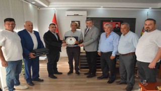 Başkan Künkcüden, Didimde yılın ahisine plaket