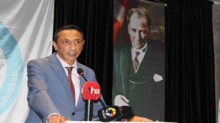 Başkan Özat: Bizim tek gündemimiz eğitim çalışanlarının haklarını savunmak