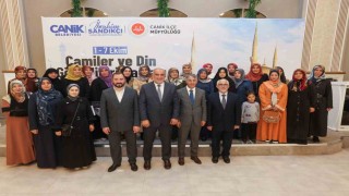 Başkan Sandıkçı: Camiler, birlik ve beraberliğimizin sembolü