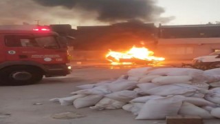 Batmanda park halindeki otomobil alev aldı