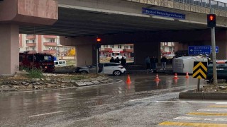 Bayburtta trafik kazası: 3 yaralı