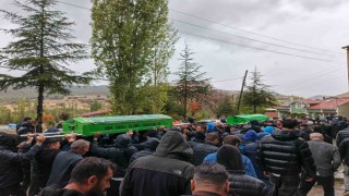 Belçikada ölen gurbetçi gençler toprağa verildi