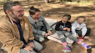 Ben çalışan bir insanım, ev sahibimin iki parça eşyası kayboldu diye hırsız muamelesi görüp dışarı atıldık