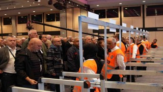 Beşiktaşta oy verme işlemi başladı