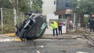 Beylikdüzünde kaladırımda yürüyen çocuğa araç çarptı: 1 ölü