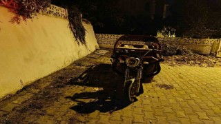 Bilecikte devrilen üç tekerlekli motosiklette bulunan 2 kişi yaralandı