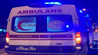 Bilecikte motosiklet ile kamyonet çarpıştı: 1 yaralı