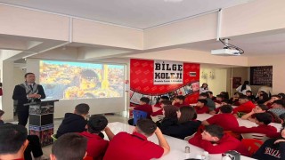 Bilge koleji öğrencilerinden Filistine destek: ‘mavi kurdele etkinliği