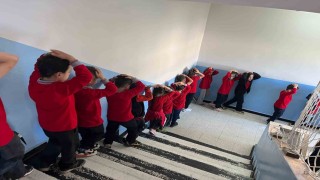 Bingölde 54 okulda eş zamanlı deprem tatbikatı