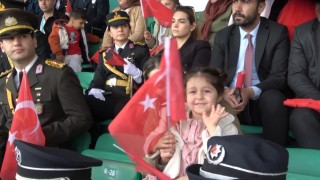 Bingölde Cumhuriyet Bayramı coşkuyla kutlandı
