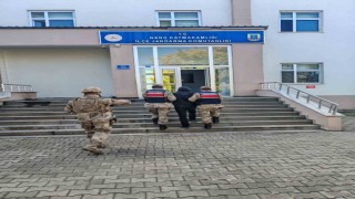 Bingölde kesinleşmiş hapis cezasıyla aranan 2 şüpheli yakalandı