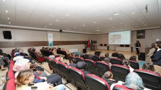 Bitliste En İyi Narkotik Polisi Anne semineri düzenlendi