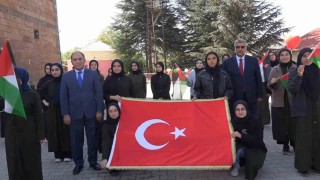 Bitlisteki okullarda Filistin için farkındalık etkinliği düzenlendi