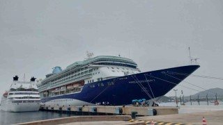 Bodruma 2 gemi ile 2 bin 64 yolcu geldi