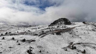 Bolunun yüksekleri beyaz örtüyle kaplandı