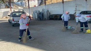 Bozdoğan Belediyesi ekiplerinden cemiyet sonrası temizlik mesaisi
