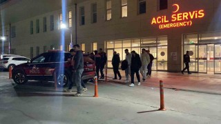 Burdurda yaklaşık 50 öğrenci zehirlenme şüphesiyle hastanelik oldu