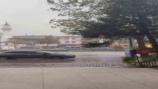 Bursa hasretle beklediği yağmura kavuştu