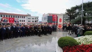 Bursa Valisi Ayyıldız: Cumhuriyetin 102. kuruluş yıl dönümünü coşku ve gururla yaşıyoruz