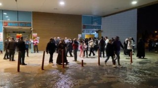 Bursada depremde panik anları kamerada