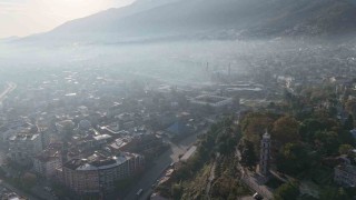 Bursada tarihi mekanlar, sisler arasından görüntülendi