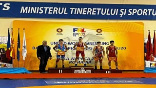 Bursalı güreşçilerden 2 madalya