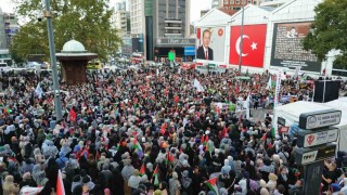 Bursalılar Gazze için meydanlara indi