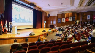 BUÜ'de geleceğin mesleki eğitimi görüşüldü