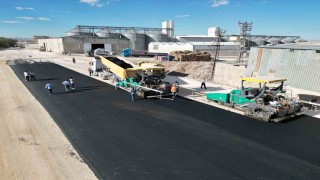 Büyükşehir Belediyesi kentteki yol ihtiyacını gideriyor