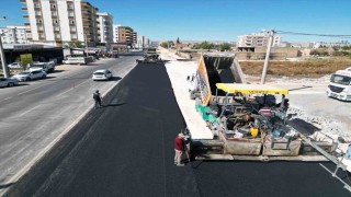 Büyükşehir Belediyesinden yol genişleteme çalışması