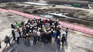 Büyükşehir, şantiyelerinin kapılarını üniversite öğrencilere açarak eğitime katkı sundu