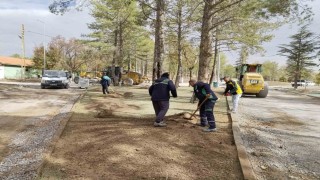 Büyükşehirin Sarımsaklı Barajı Mesire Alanında yenileme çalışmaları tüm hızıyla sürüyor