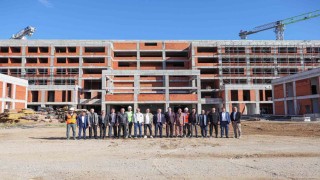 Canbey Bu eser, Balıkesirimizin sağlıkta geldiği seviyeyi bir üst noktaya taşıyacak