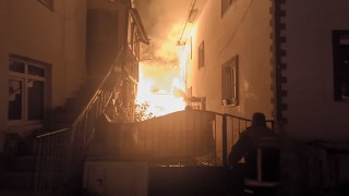 Çankırıda 3 ev ve 4 samanlık alevlere teslim oldu